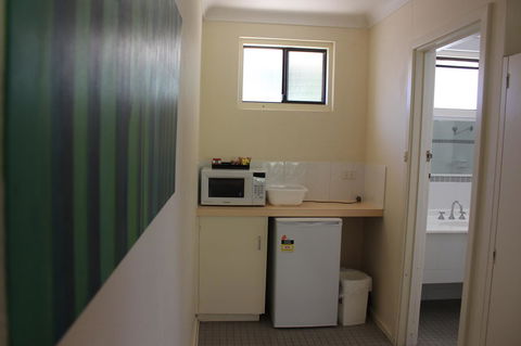 Karri Forest Motel - Tourism Hervey Bay 42