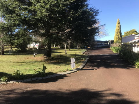 Karri Forest Motel - Tourism Hervey Bay 3
