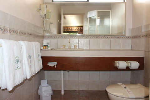Karri Forest Motel - Tourism Hervey Bay 38