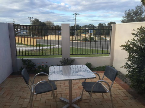 Country Comfort Amity Motel - Hervey Bay Accommodation 2