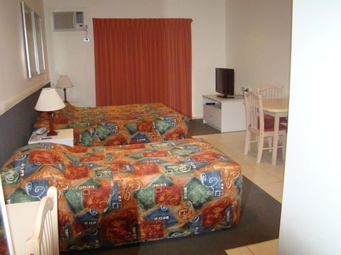 Dunsborough Central Motel - Hervey Bay Accommodation 17
