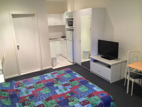 Dunsborough Central Motel - Hervey Bay Accommodation 33