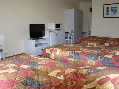 Dunsborough Central Motel - Hervey Bay Accommodation 7