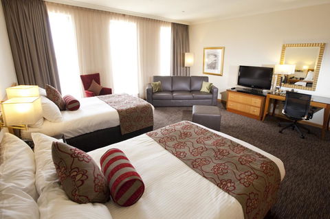 Duxton Hotel Perth - Hervey Bay Accommodation 36