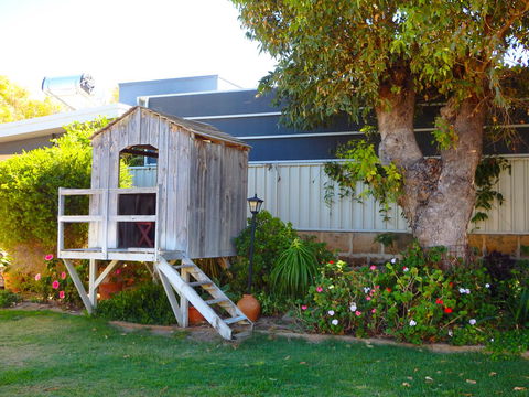 Lazy Lobster Holiday Units & Chalets - Tourism Hervey Bay 21