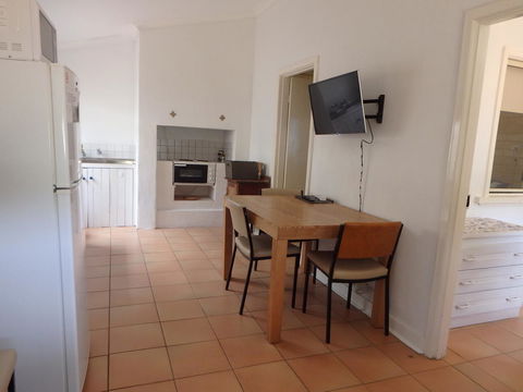 Lazy Lobster Holiday Units & Chalets - Tourism Hervey Bay 15