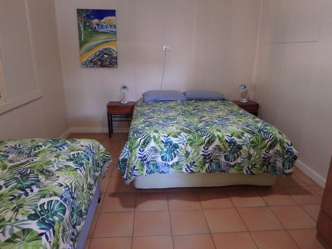 Lazy Lobster Holiday Units & Chalets - Tourism Hervey Bay 8