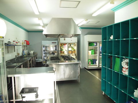 The Emperors Crown Hostel - Hervey Bay Accommodation 42