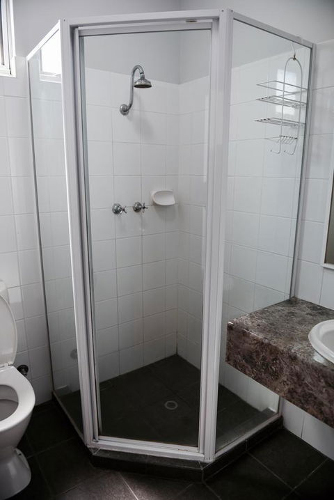The Emperors Crown Hostel - Hervey Bay Accommodation 30