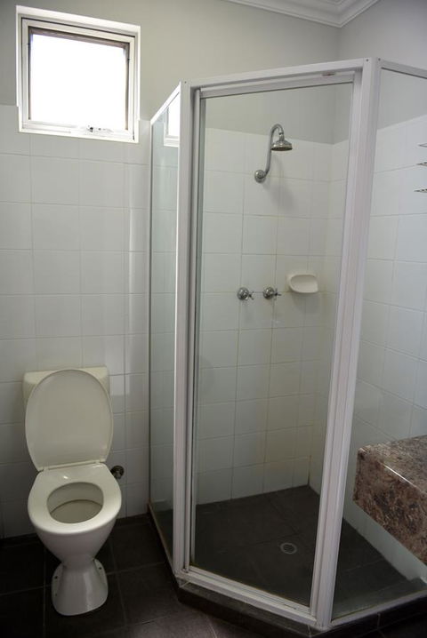 The Emperors Crown Hostel - Hervey Bay Accommodation 31