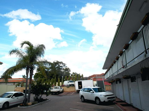 Econo Lodge Rivervale - Tourism Hervey Bay 18