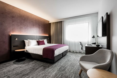 Holiday Inn West Perth, An IHG Hotel - Hervey Bay Accommodation 10