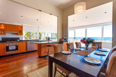 Cottesloe Beach House I - Tourism Hervey Bay 3