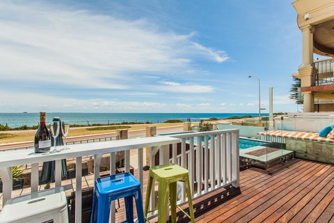 Cottesloe Beach House I - Tourism Hervey Bay 11