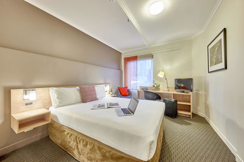 Ibis Perth - Tourism Hervey Bay 13