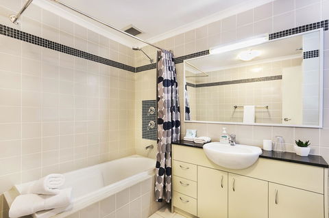 Perth Short Stays - Tourism Hervey Bay 29