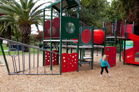 Perth Short Stays - Tourism Hervey Bay 42