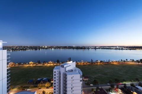 Pan Pacific Perth - Hervey Bay Accommodation 7