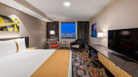 Holiday Inn Perth City Centre, An IHG Hotel - Hervey Bay Accommodation 2