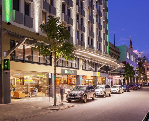 Holiday Inn Perth City Centre, An IHG Hotel - Hervey Bay Accommodation 10