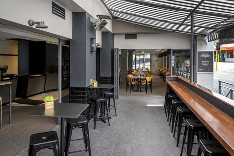 Mantra On Hay Perth - Hervey Bay Accommodation 10