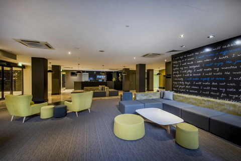 Mantra On Hay Perth - Hervey Bay Accommodation 19