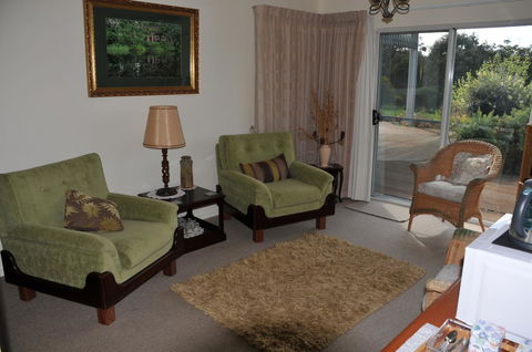 Glenelg On King Bed & Breakfast - Tourism Hervey Bay 21