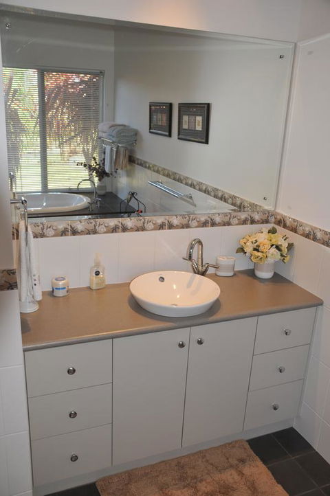 Glenelg On King Bed & Breakfast - Tourism Hervey Bay 25