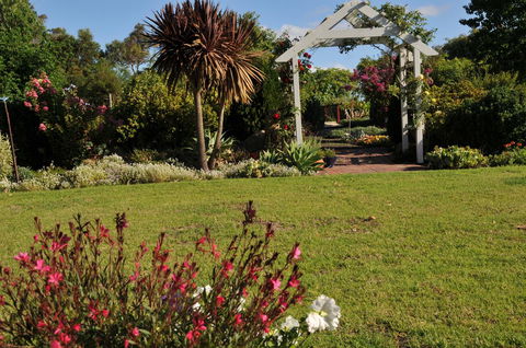 Glenelg On King Bed & Breakfast - Tourism Hervey Bay 16