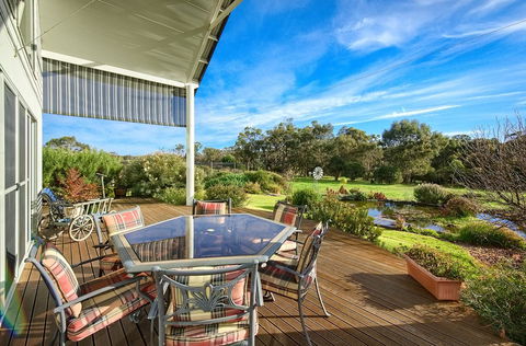 Glenelg On King Bed & Breakfast - Tourism Hervey Bay 6
