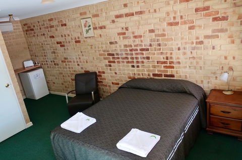Travellers Rest Motel - Hervey Bay Accommodation 22