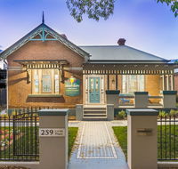 Blue Door Apartments - Tourism Hervey Bay