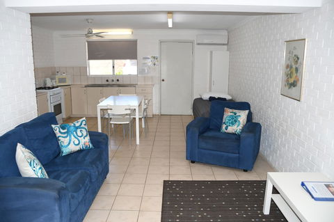 Kalbarri Seafront Villas - Tourism Hervey Bay 12