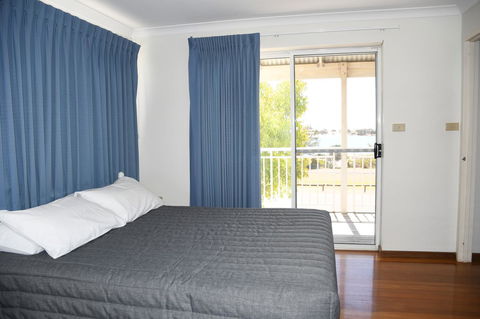 Kalbarri Seafront Villas - Tourism Hervey Bay 2