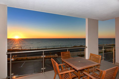 Bunbury Seaview Apartments - Tourism Hervey Bay 2