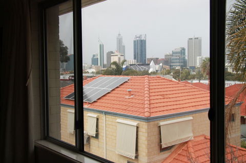 Malibu Apartments - Perth - Tourism Hervey Bay 17