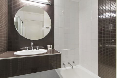 Metro Hotel Perth - Hervey Bay Accommodation 28