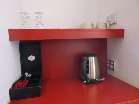 Metro Hotel Perth - Hervey Bay Accommodation 38