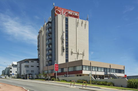 Metro Hotel Perth - Hervey Bay Accommodation 5