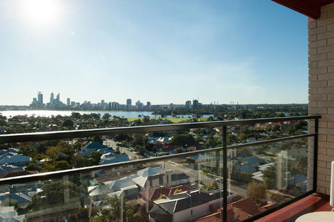 Metro Hotel Perth - Hervey Bay Accommodation 6