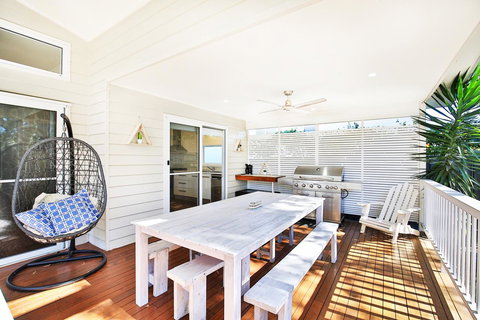 Calming Waters - Pet Friendly - Community Pool - Hervey Bay Accommodation 26