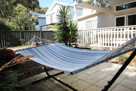 Calming Waters - Pet Friendly - Community Pool - Hervey Bay Accommodation 34