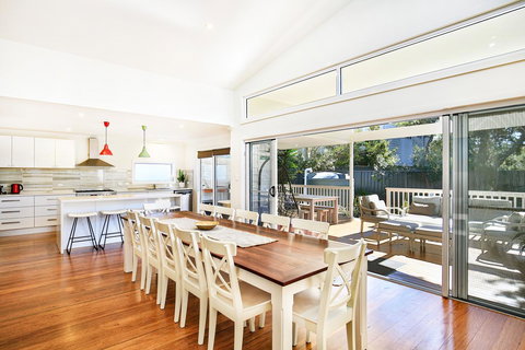 Calming Waters - Pet Friendly - Community Pool - Hervey Bay Accommodation 0