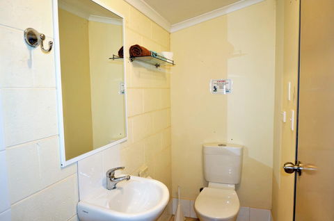 Osprey Holiday Village Unit 110 - Tourism Hervey Bay 20