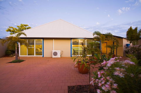 Osprey Holiday Village Unit 110 - Tourism Hervey Bay 21