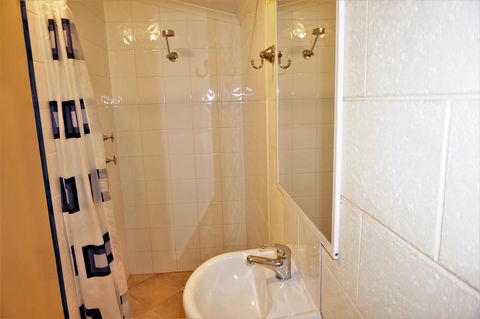 Osprey Holiday Village Unit 110 - Tourism Hervey Bay 19