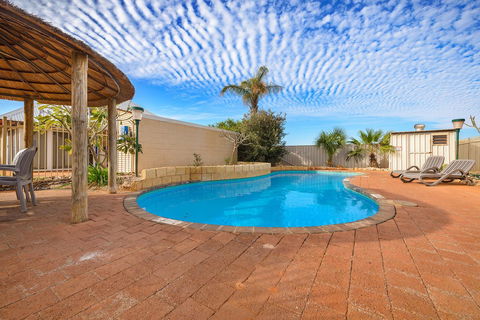 Osprey Holiday Village Unit 110 - Tourism Hervey Bay 24
