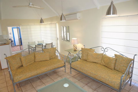 Osprey Holiday Village Unit 110 - Tourism Hervey Bay 3