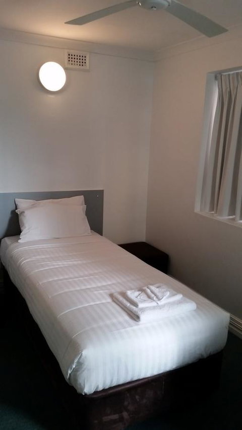 Akara Hotel - Tourism Hervey Bay 6