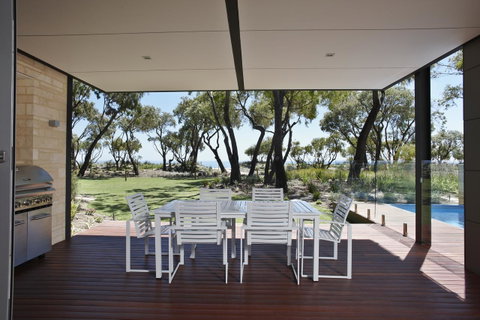 Aqua Resort Busselton - Hervey Bay Accommodation 10